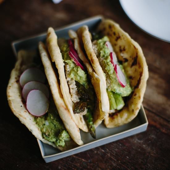 Pita with Quinoa and Greens - Recipe photo by what should i eat for breakfast today