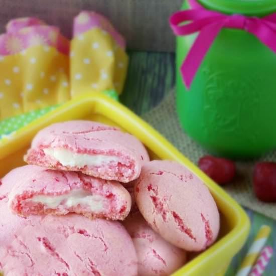 Strawberry Pudding Cookies - Recipe photo by sewlicious