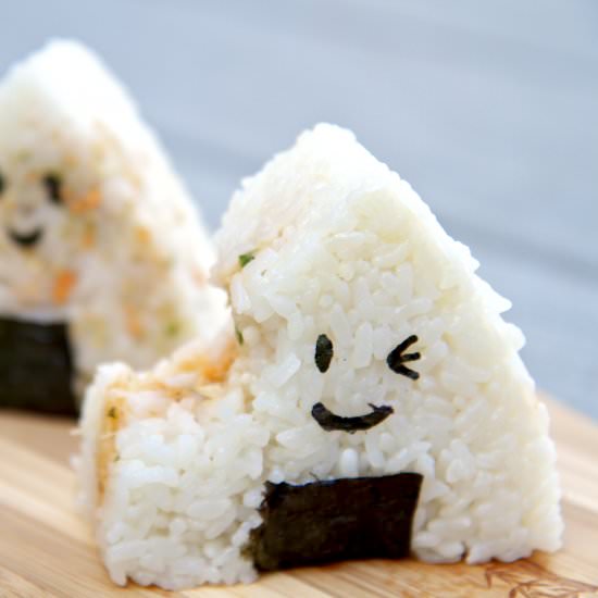 Onigiri Recipe: Crab Cake Rice Ball - Recipe photo by SurfandSunshine