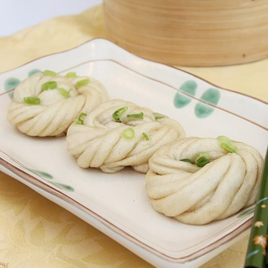 Steamed Flower Buns (Hua Juan) - Recipe photo by PopandWok