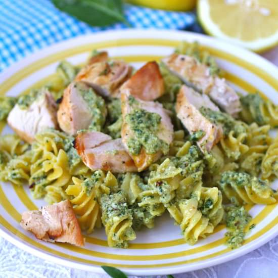 Spicy lemon-pesto pasta - Recipe photo by SheKnows Food Editor