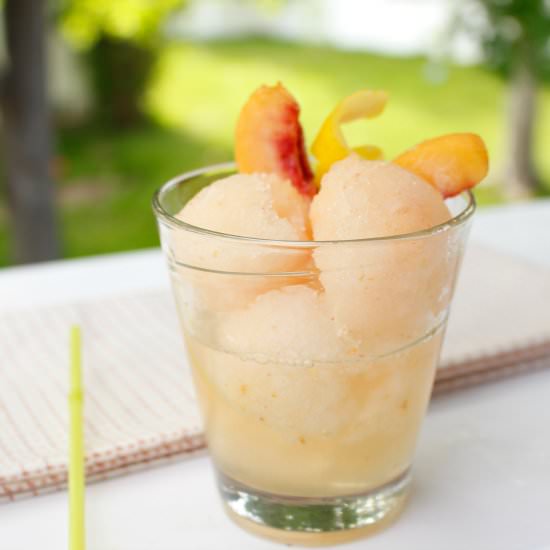 Peach Lemon Ice - Recipe photo by eatthinkbemerry