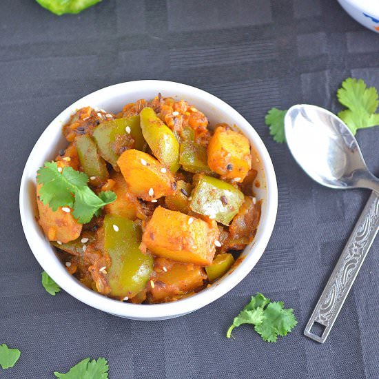 Capsicum Potato Stir Fry - Recipe photo by SonysKitchen