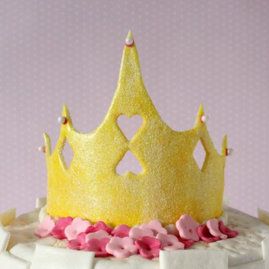 Fondant Crown Tutorial - Recipe photo by Clairellyn