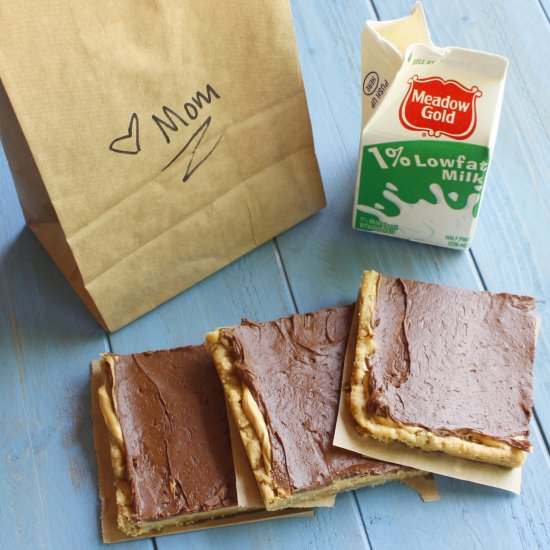 School Lunch Peanut Butter Bars - Recipe photo by eatthinkbemerry