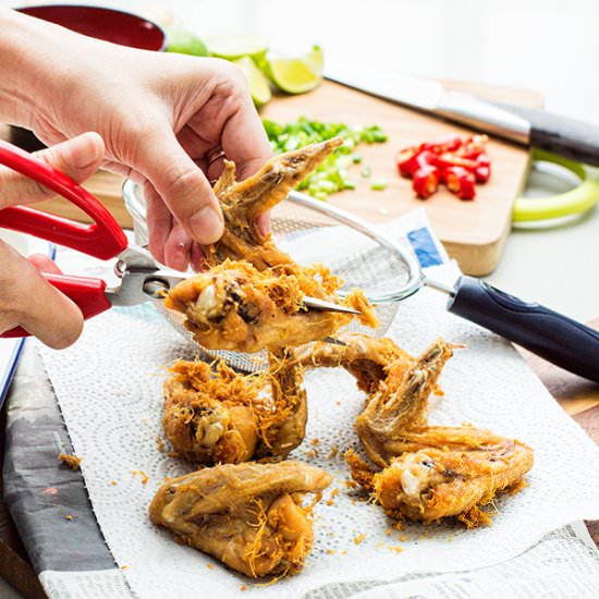 Super Easy and Crispy Chicken Wings - Recipe photo by bicil