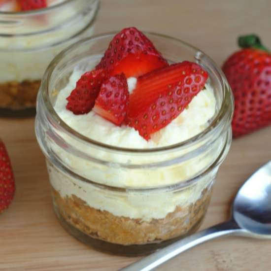 Strawberry Cheesecake Mini Jars - Recipe photo by momendeavors