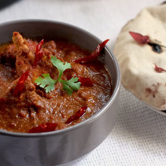 LAL MURGH/ RED CHICKEN CURRY - Recipe photo by shananya23