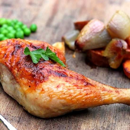 One-Pan Chicken Thighs - Recipe photo by nibblesbynic