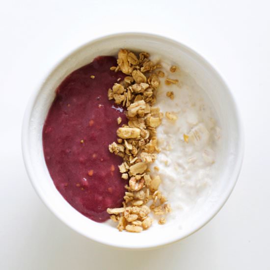 Striped Berry Overnight Oats - Recipe photo by anniesrecipeblog