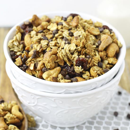 Chocolate Cherry Granola - Recipe photo by TheHealthyMaven