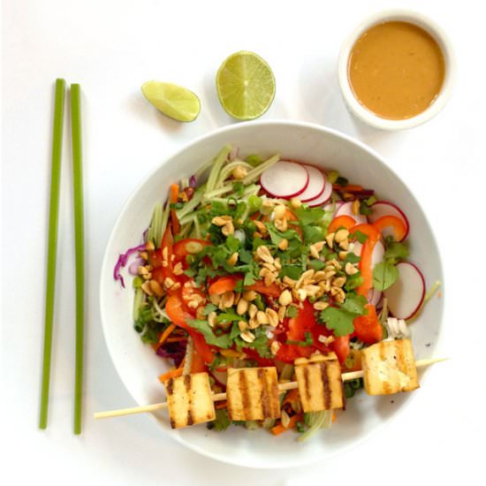 Peanut Thai Salad with Grilled Tofu - Recipe photo by ItDoesntTasteLikeChicken