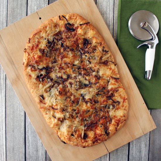 Fennel, Onion & Fontina Pizza - Recipe photo by femmefraiche