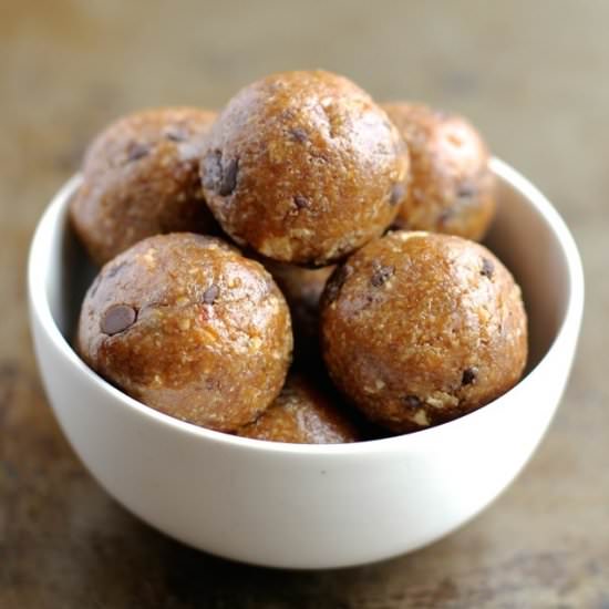 Chocolate Chip Oatmeal Date Balls - Recipe photo by runningwithspoons