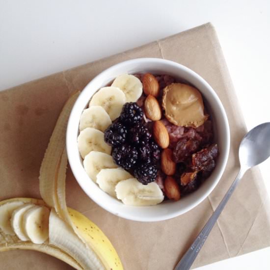 Hearty Caramel, Blackberry Oatmeal - Recipe photo by anniesrecipeblog