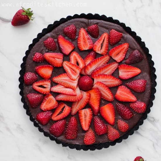 Chocolate Strawberry Tart - Recipe photo by Afrodites Kitchen