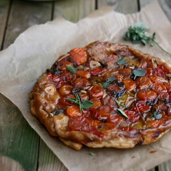 Tomato tarte tatin - Recipe photo by Yellow lemon tree