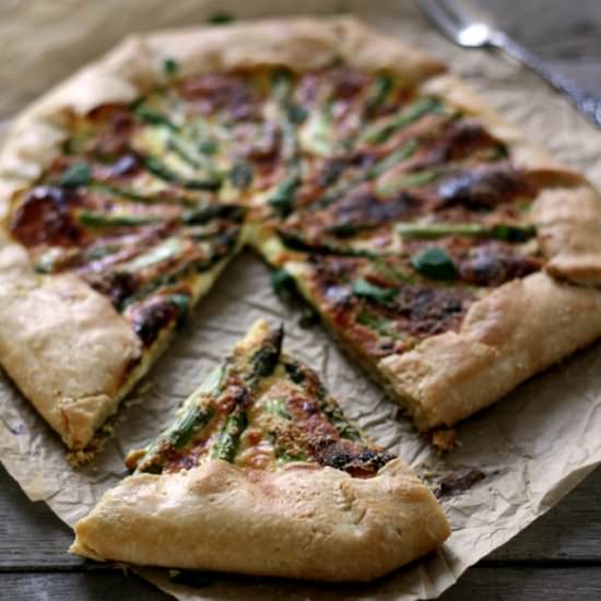 Green Asparagus Galette - Recipe photo by Yellow lemon tree