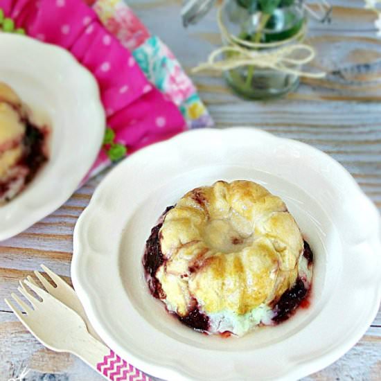 Strawberry Biscuit Bundt Cakes - Recipe photo by sewlicious