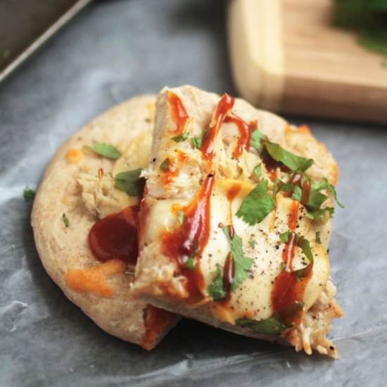 Smoked Mozzarella BBQ Chicken Pizza - Recipe photo by lifeasastrawberry