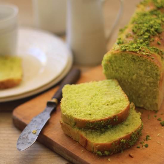 Pistachios Bread - Recipe photo by Fraiseetbasilic
