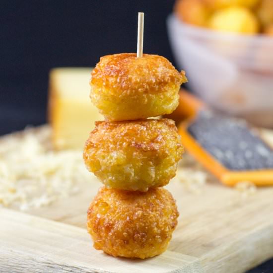 Mini Cheese Balls - Recipe photo by roxyskitchen