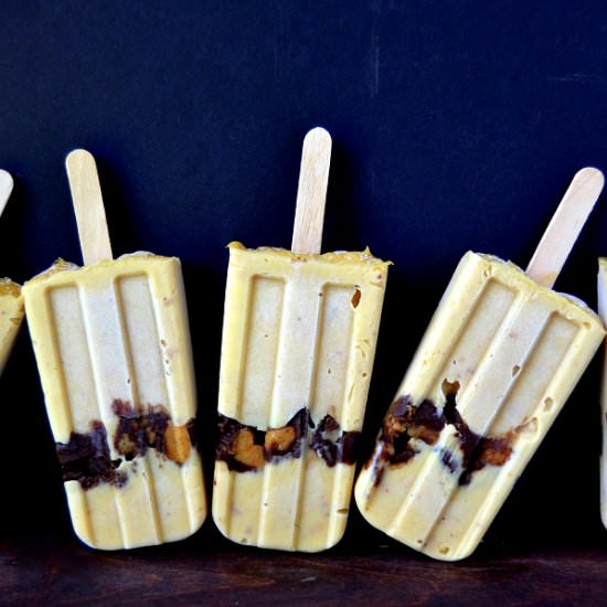Peanut Butter Cup Pudding Pops - Recipe photo by theviewfromgreatisland