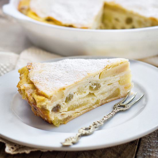 Pancake Pie with Apple and Ricotta - Recipe photo by Licuta Marin