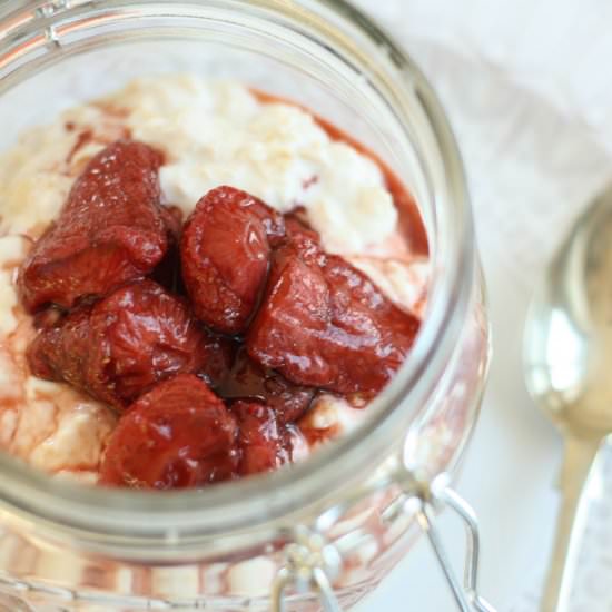 Overnight Oats & Roast Strawberries - Recipe photo by ScaredyCatKitchen
