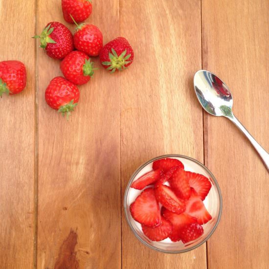 Elderflower Panna Cotta - Recipe photo by Spadeforkspoon
