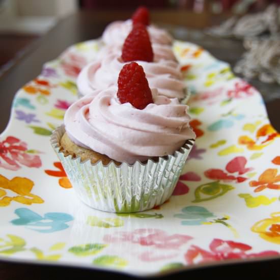 Raspberry Vanilla Cupcakes - Recipe photo by simplydelish
