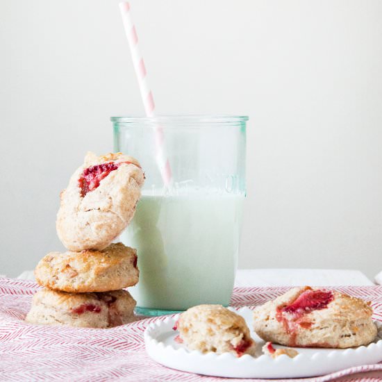Mini Berry Scones - Recipe photo by Style Sweet CA