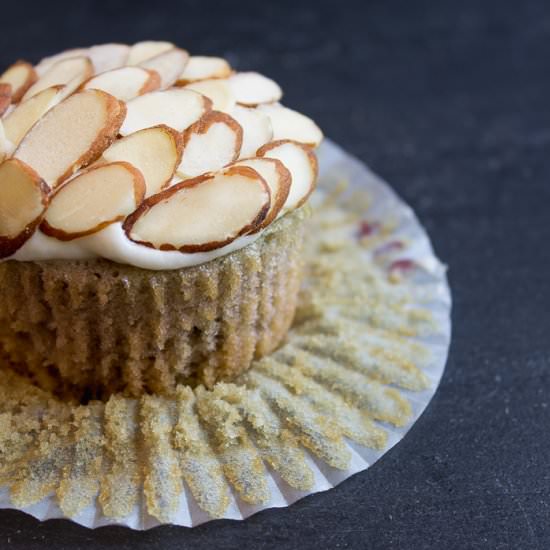 Cherry Almond Cupcakes - Recipe photo by thestylistquo
