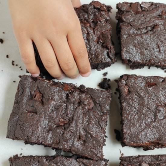 Double Fudge Brownies - Recipe photo by Hip Foodie Mom