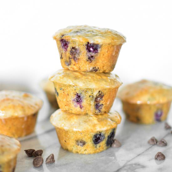 Blueberry Chocolate Chip Muffins - Recipe photo by cookingandbeer