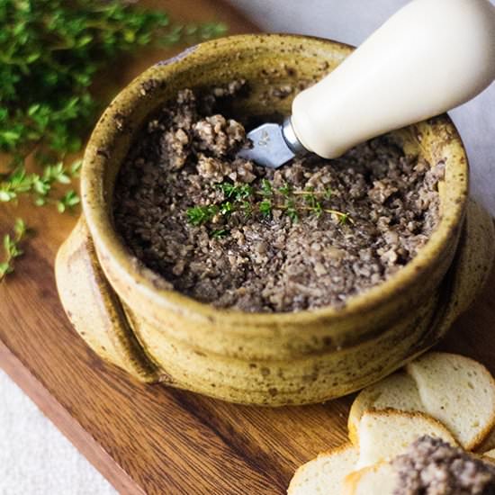 Mushroom & Thyme Pate - Recipe photo by thepinkdumpling