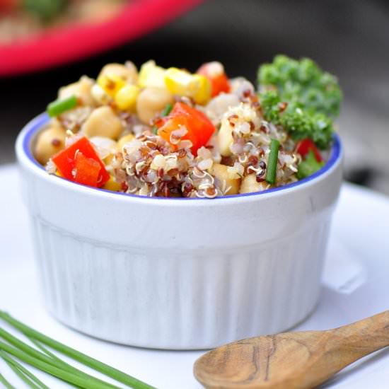 Grilled Corn Quinoa Salad - Recipe photo by thevegetarianginger
