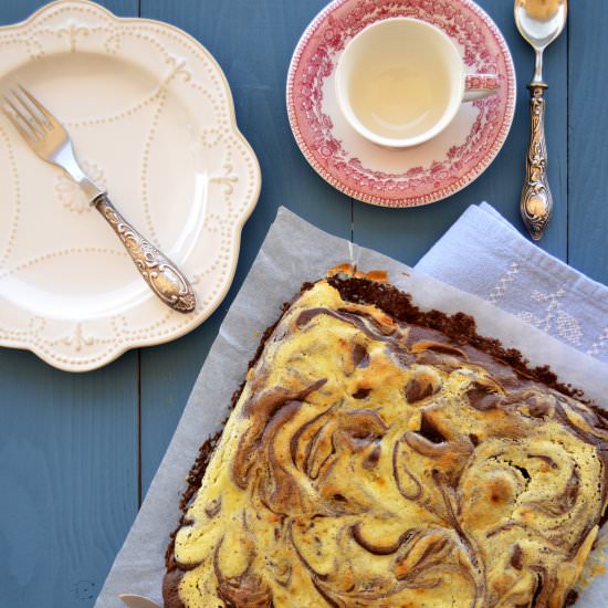 Cheesecake Brownie with Cranberries - Recipe photo by Bocadinhos de Acucar