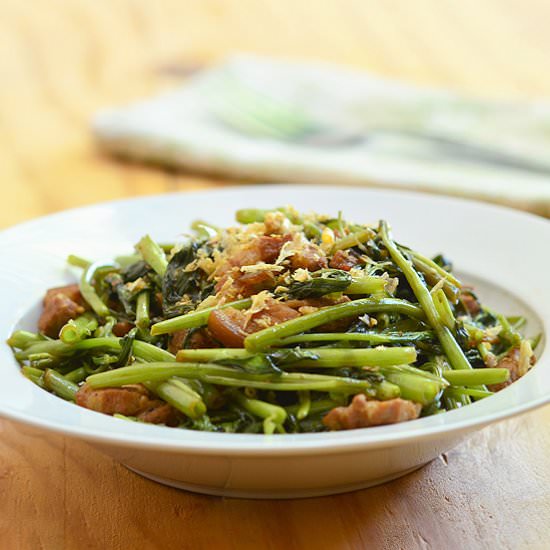 Adobong Kangkong - Recipe photo by Kawalingpinoy