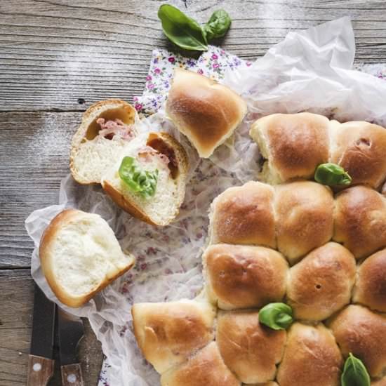 Picnic bread - Recipe photo by OPSD food blog