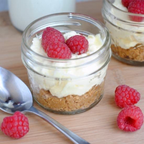Raspberry Cheesecake Mini Jars - Recipe photo by happymothering