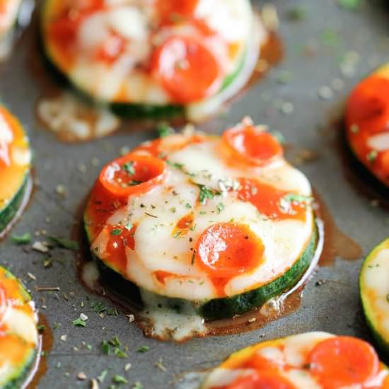 Zucchini Pizza Bites - Recipe photo by damndelicious