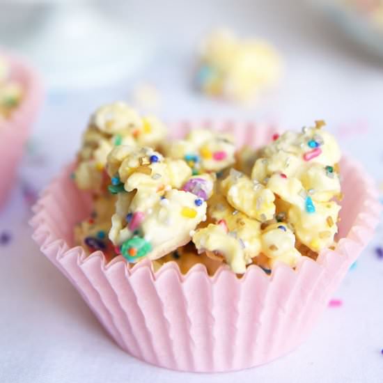 Sparkling Funfetti Popcorn - Recipe photo by Leelalicious