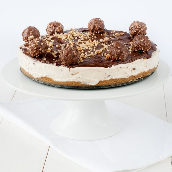 Ferrero Rocher Cheesecake - Recipe photo by mariola1903