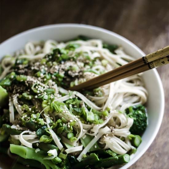 Green "Ramen" - Recipe photo by plantsontheplate