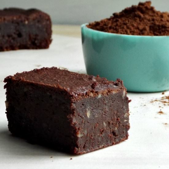 Flourless Hazelnut Brownies - Recipe photo by Fish Fingers for tea