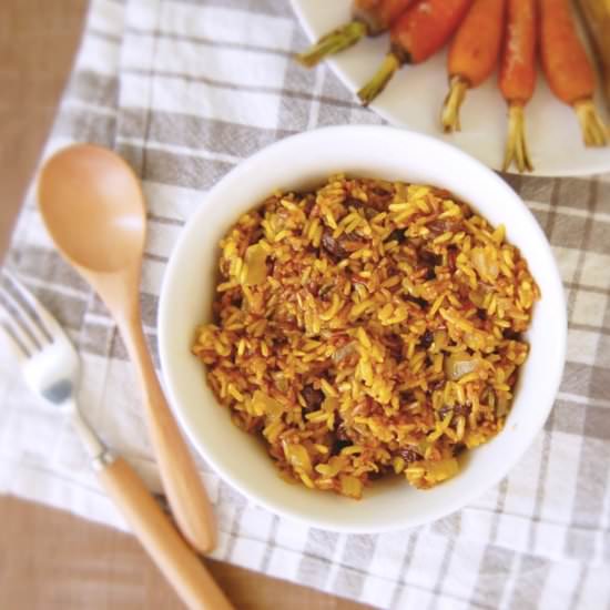 Cinnamon & Sultana Yellow Rice - Recipe photo by marijasmine