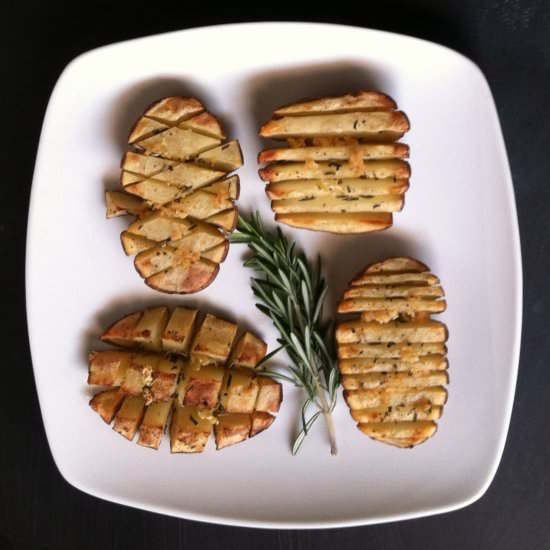 Criss Cross Potatoes - Recipe photo by Blog To Taste