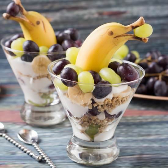 Grape and Banana Dolphin Parfait - Recipe photo by roxyskitchen