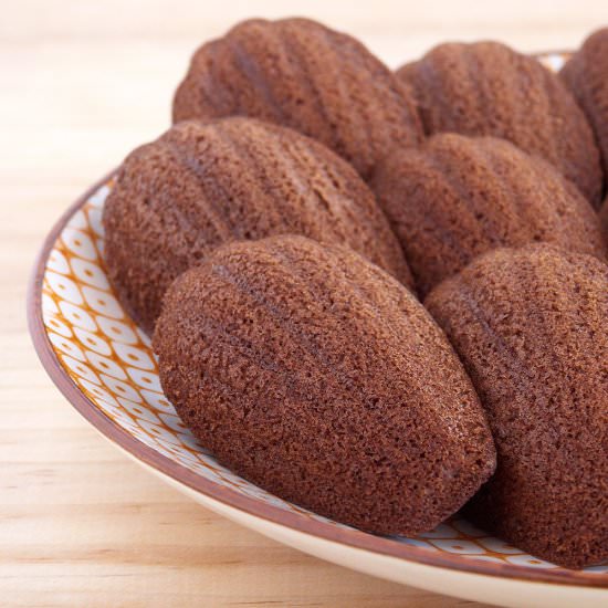 Chocolate Madeleines - Recipe photo by IFeelCook